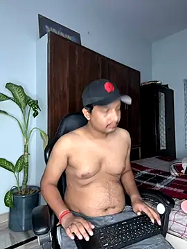 Snapshot of sexythrust chatting on 09-15-25, 05:41 sexythrust online show from 09-15-25, 05:41