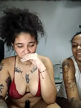 Snapshot of Vale_Nikol21 chatting on 11-22-25, 01:48 Vale Nikol21 online show from 11-22-25, 01:48