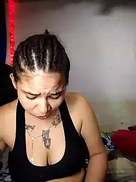 Snapshot of Vale_Nikol21 chatting on 01-13-26, 02:37 Vale Nikol21 online show from 01-13-26, 02:37