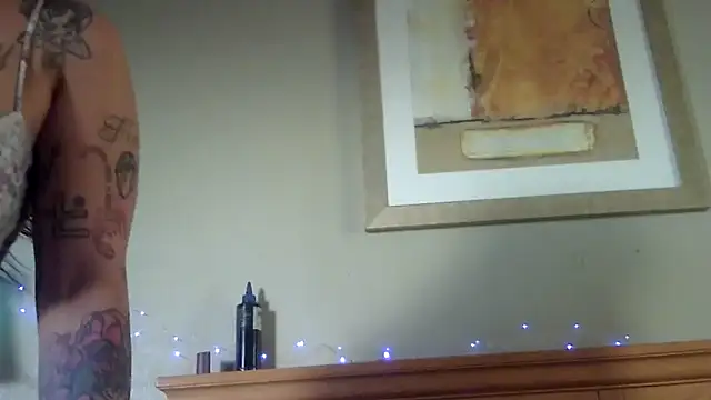 Flossee online show from 03-04-26, 01:24