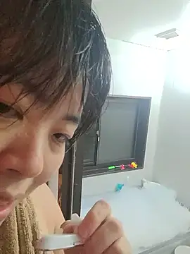 Snapshot of yukari_0011 chatting on 09-19-25, 12:09 yukari 0011 online show from 09-19-25, 12:09