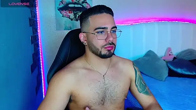 adamhairy online show from 07-11-26, 06:52