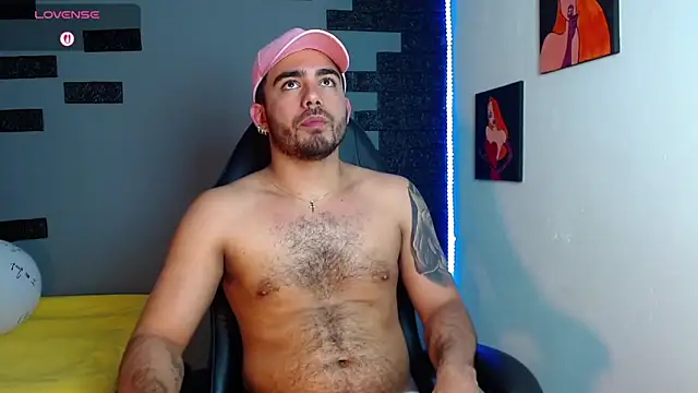 adamhairy online show from 11-18-25, 08:23