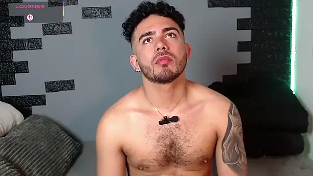 adamhairy online show from 11-21-25, 07:57