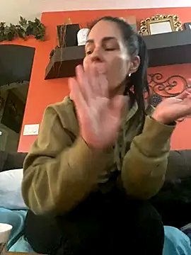 starsaligned online show from 11-07-25, 05:06