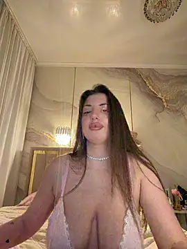 TiffaNoel online show from 02-27-26, 04:07