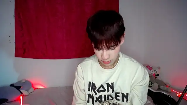 lucky stricke online show from 12-19-25, 07:11