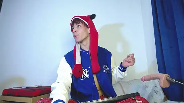 lucky stricke online show from 03-22-26, 05:36