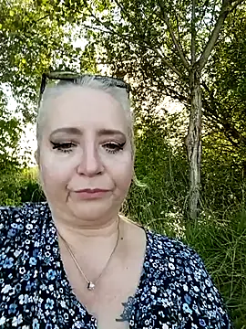 SquirtMilf00 online show from 06-21-26, 04:02
