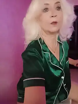 SquirtMilf00 online show from 03-16-26, 02:41