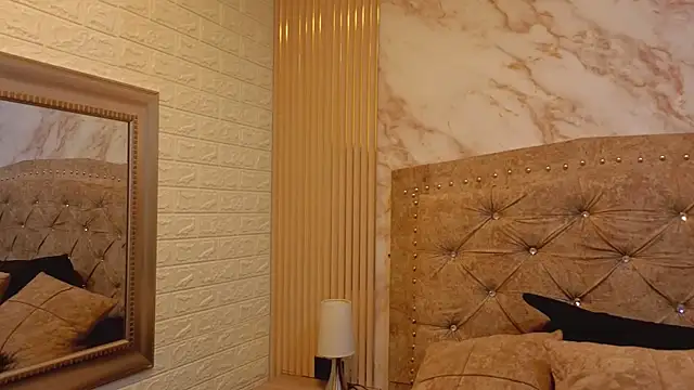 AnastasiaColeman online show from 03-25-26, 07:35