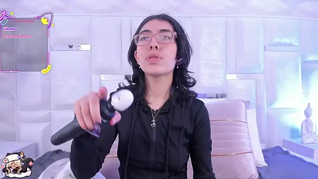 Im Molly Angel online show from 11-09-25, 03:27