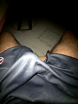 Snapshot of ServiceBoy2 chatting on 10-05-25, 05:58 ServiceBoy2 online show from 10-05-25, 05:58