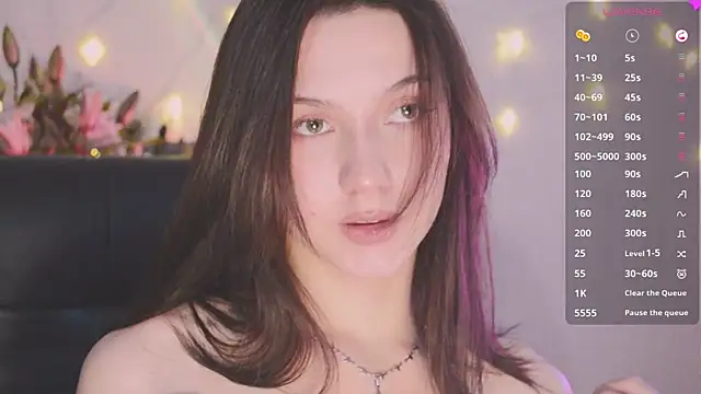 KendalHottt online show from 11-08-25, 06:28