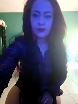 Snapshot of cositabonita08 chatting on 10-07-25, 08:43 cositabonita08 online show from 10-07-25, 08:43