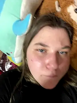 Kemeli008 online show from 10-30-25, 07:00