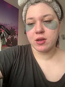 Snapshot of Kemeli008 chatting on 02-21-26, 11:34 Kemeli008 online show from 02-21-26, 11:34