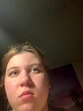 Kemeli008 online show from 10-19-25, 02:42