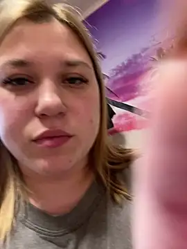 Kemeli008 online show from 09-20-25, 02:00