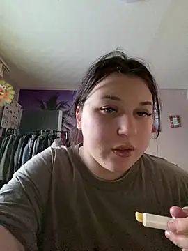 Snapshot of Kemeli008 chatting on 02-12-26, 02:17 Kemeli008 online show from 02-12-26, 02:17