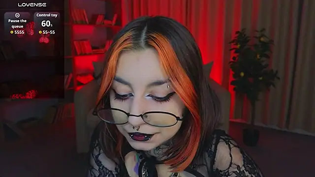 Mistress  Marcelline online show from 06-23-26, 01:47