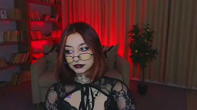 Mistress  Marcelline online show from 06-25-26, 02:42