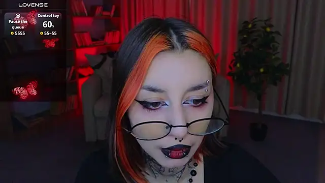 Mistress  Marcelline online show from 06-18-26, 01:59