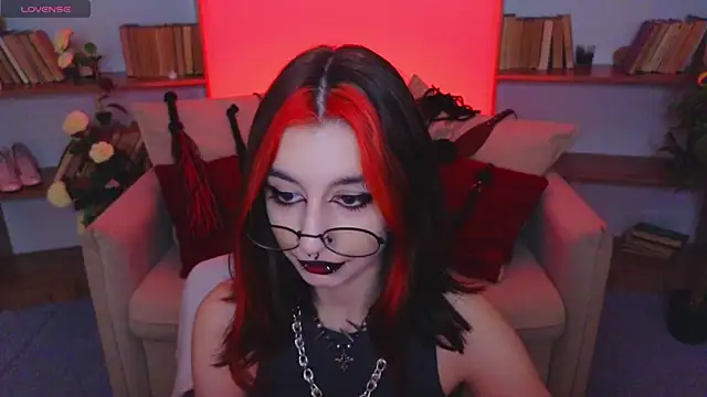 Mistress  Marcelline online show from 11-08-25, 09:46