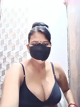 varnika online show from 06-18-26, 12:54
