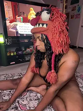 XKimmyGreen online show from 06-30-26, 04:23