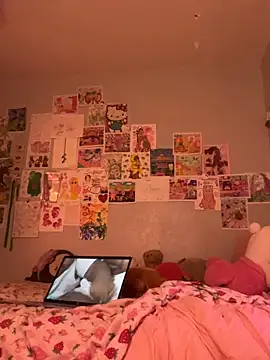Snapshot of XKimmyGreen chatting on 04-03-26, 05:25 XKimmyGreen online show from 04-03-26, 05:25