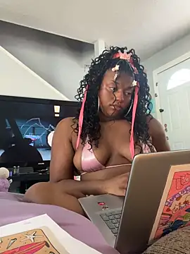 Snapshot of XKimmyGreen chatting on 05-15-26, 01:14 XKimmyGreen online show from 05-15-26, 01:14
