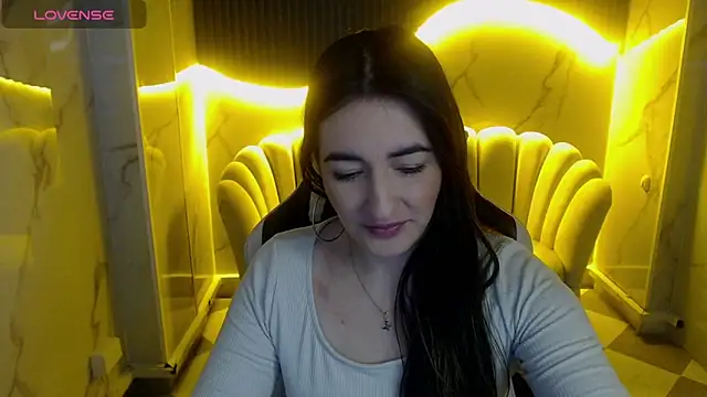 Soffi betacur b online show from 09-28-25, 12:45