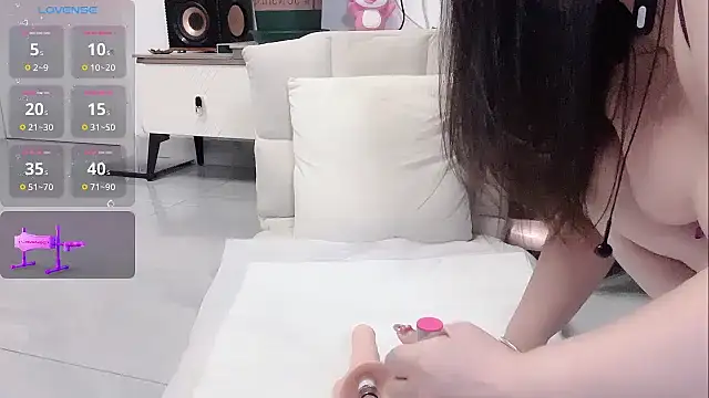 B-Yaya online show from 04-23-26, 08:21