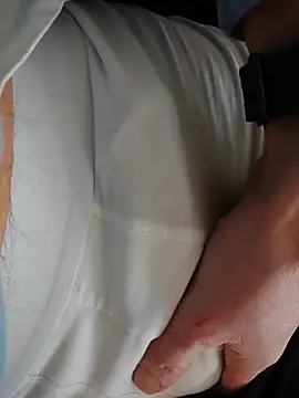 Snapshot of MyDick4You666 chatting on 02-18-26, 11:06 MyDick4You666 online show from 02-18-26, 11:06