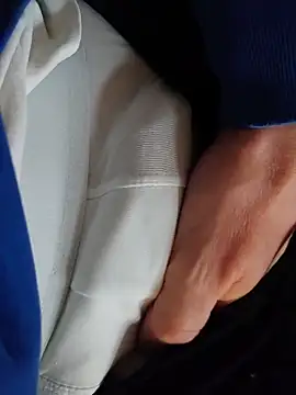 Snapshot of MyDick4You666 chatting on 12-22-25, 12:38 MyDick4You666 online show from 12-22-25, 12:38