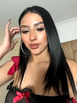 Snapshot of Luna-Smitt chatting on 09-15-25, 11:43 Luna-Smitt online show from 09-15-25, 11:43