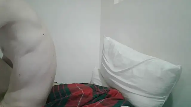 tcute0 online show from 04-08-26, 11:44