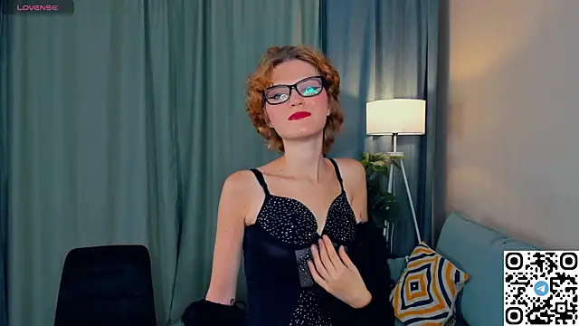 EdlinGathright online show from 11-06-25, 03:43