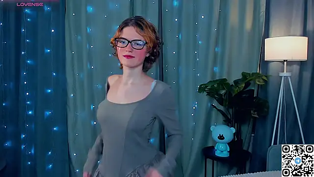 EdlinGathright online show from 12-18-25, 03:55