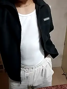 Snapshot of Atngt_69 chatting on 01-14-26, 05:05 Atngt 69 online show from 01-14-26, 05:05