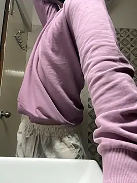 Snapshot of Atngt_69 chatting on 12-01-25, 04:08 Atngt 69 online show from 12-01-25, 04:08