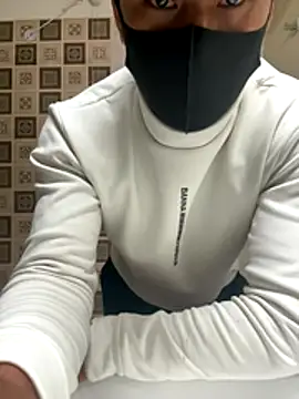 Snapshot of Atngt_69 chatting on 11-22-25, 04:39 Atngt 69 online show from 11-22-25, 04:39