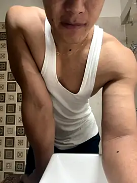 Snapshot of Atngt_69 chatting on 11-21-25, 05:23 Atngt 69 online show from 11-21-25, 05:23