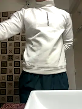 Snapshot of Atngt_69 chatting on 11-14-25, 04:10 Atngt 69 online show from 11-14-25, 04:10