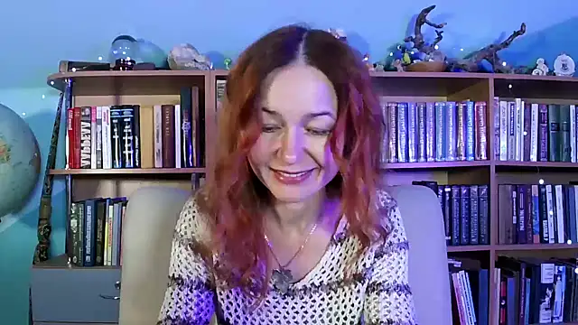 Foxilady357 online show from 12-04-25, 01:54