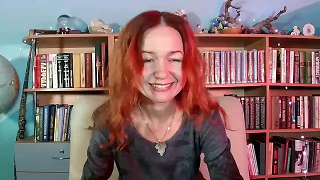 Foxilady357 online show from 12-20-25, 05:16