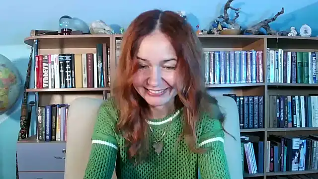 Foxilady357 online show from 11-26-25, 04:40