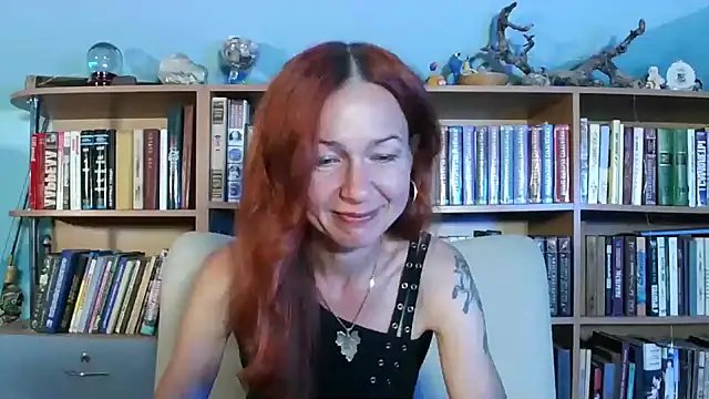 Foxilady357 online show from 07-04-26, 01:59