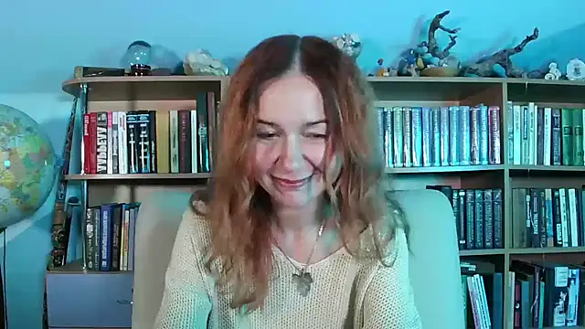 Foxilady357 online show from 11-19-25, 05:46